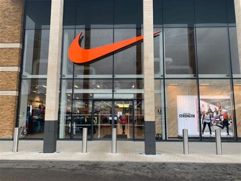 nike store near me.